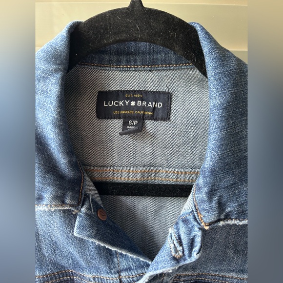 Lucky Brand Blue Denim Jacket with Buttons and Pockets in Size S - Picture 2 of 5